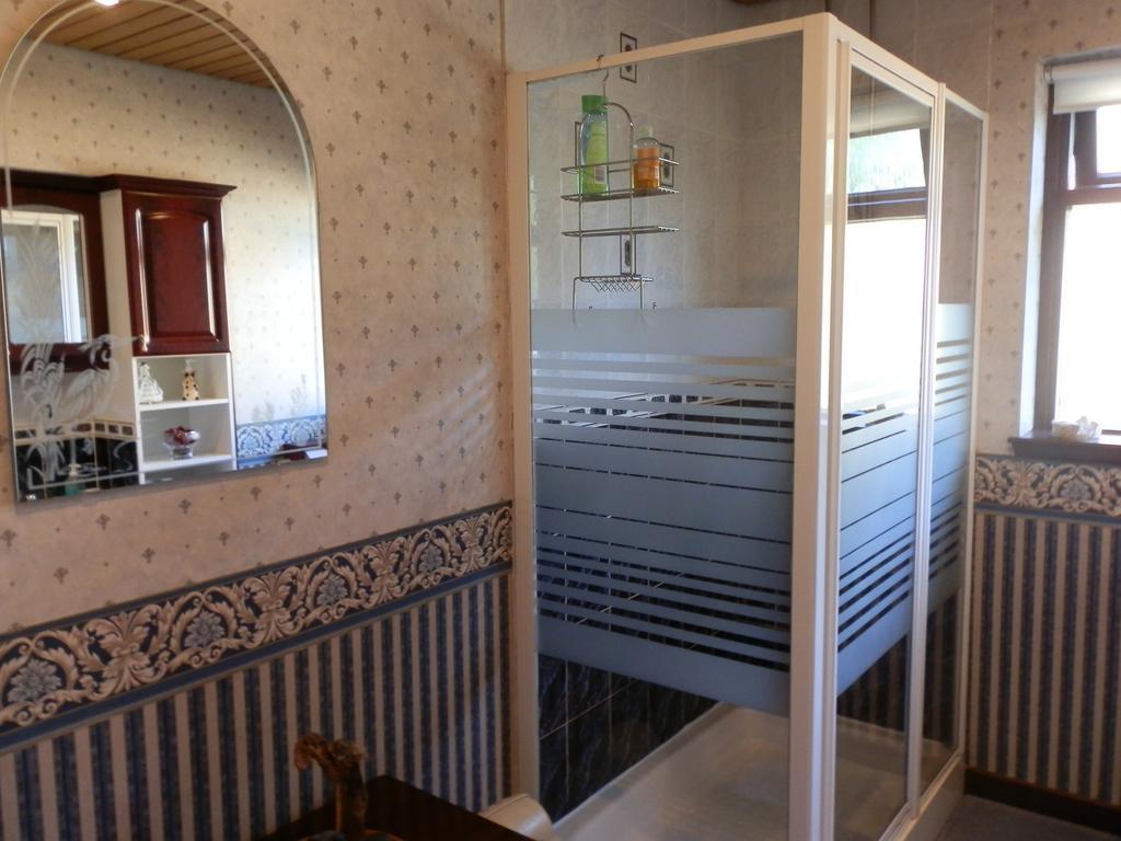 Balnacraig Bed & Breakfast Saline Стая снимка